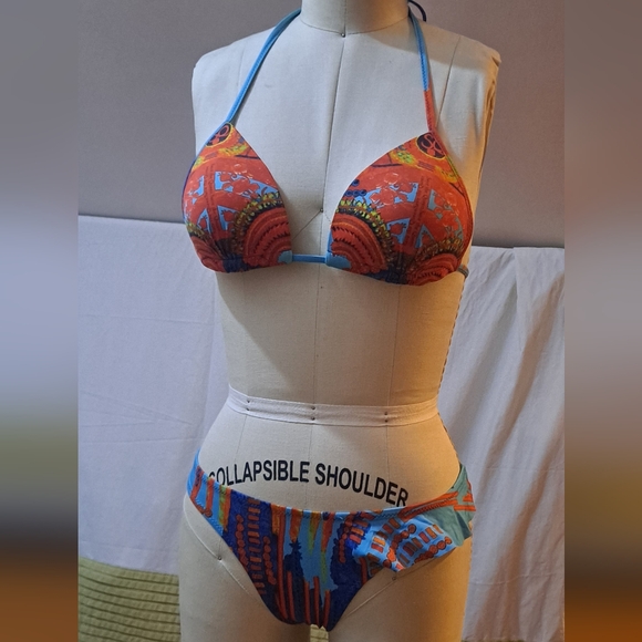 Save the Queen 2 pieces bikini small rare - Picture 3 of 13